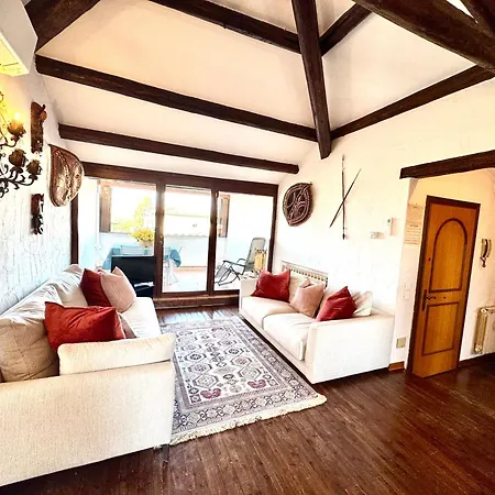 アパート Attic Lagoon View *